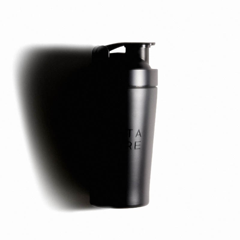 Unusual Shaker Black & Black 750ml